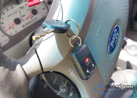 2003 Ford Explorer Sport Trac из США, поврежденный, VIN 1FMZU77E93UT81195